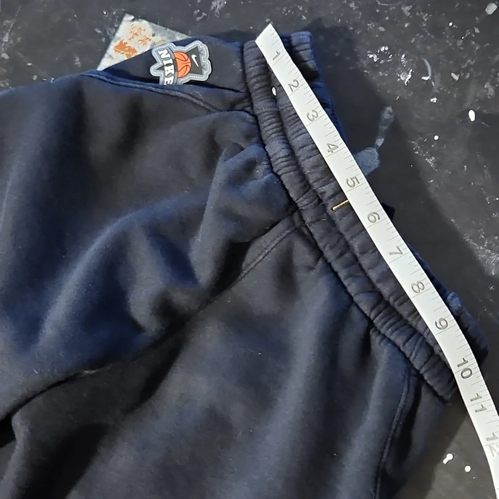 NIKE Skelton Basketball Graphic Drawstring Shorts Small Black